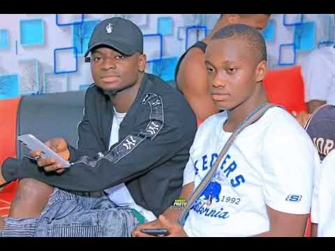 PETIT TEO (feat) GAZZO - ELLE VEUX DONNE (AUDIO) « @petitteo X @gazzo »