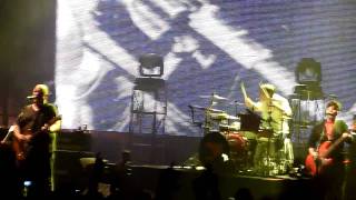 Pixies Doolittle show - There Goes My Gun - Live at Brixton 2009