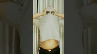 how to wear your glass and jump your huge boobs #shorts #shortvideo #viral #tiktok #trending #boobs