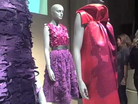 Vivienne Tam Fall/Winter Collection 2009