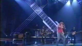 Kenny Chesney - Young (LIVE)