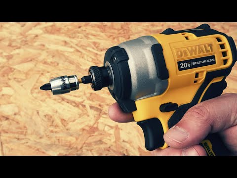 DeWALT magnetic sleeve