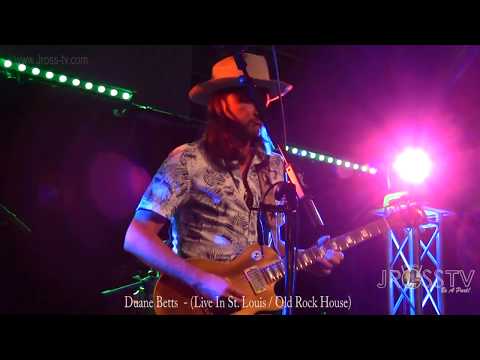 James Ross @ Duane Betts - "Guitar Solo / Les Paul" - www.Jross-tv.com (St. Louis)