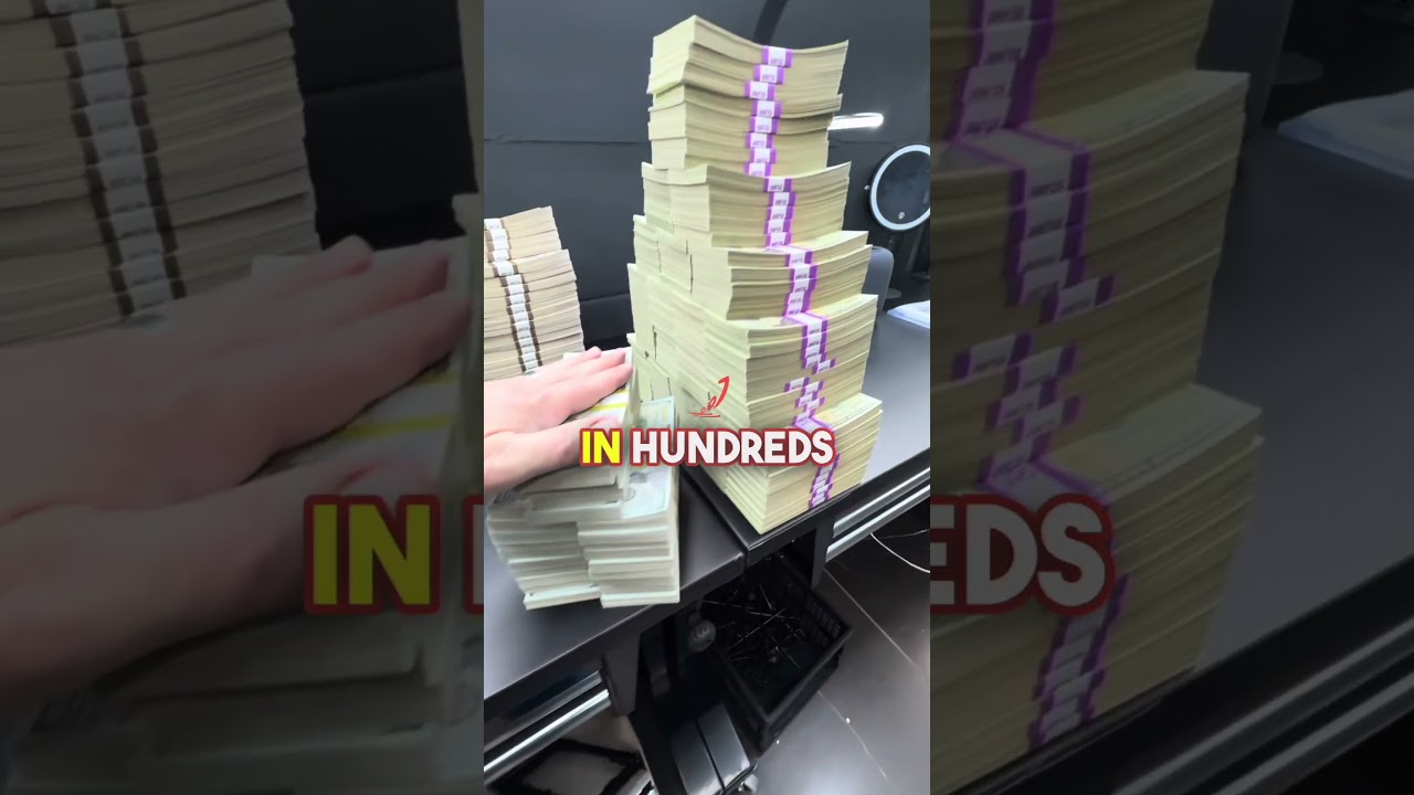 Would You Rather: $250,000 in $100s or $20s? 💵💰