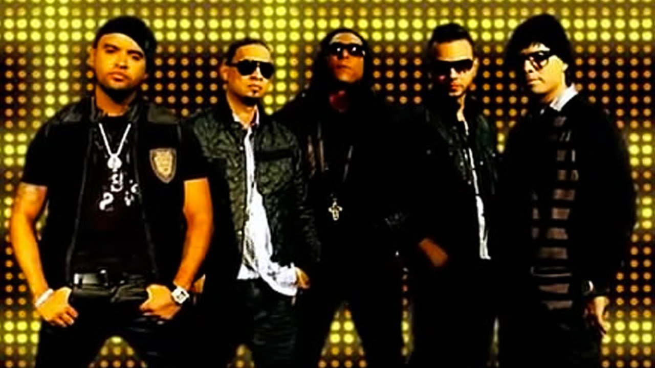 Si No Le Contesto Lyrics English Translation Si No Le Contesto Lyrics English Translation