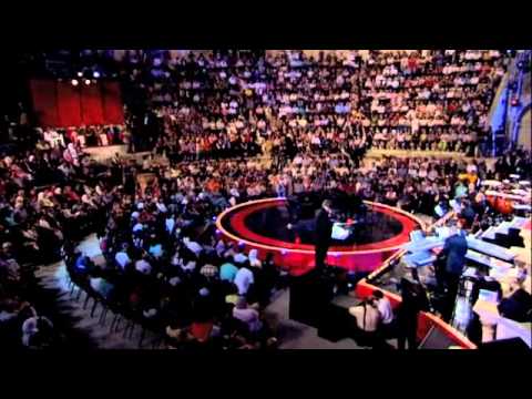 حلوة يا بلدي  - Helwa Ya Baladi - Zade Dirani with The Royal Philharmonic Orchestra