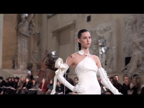 Fashion week paris 2011 ALEXIS MABILLE