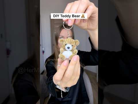 DIY Mini Teddy Bear Keychain 🧸 Pipe Cleaner Craft Idea #diy #craft #viral #pipecleaner #trending