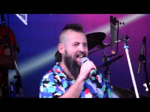 La Oveja Negra y los García. La Guita Loca .DVD 15 Años De Canciones Nuestras.