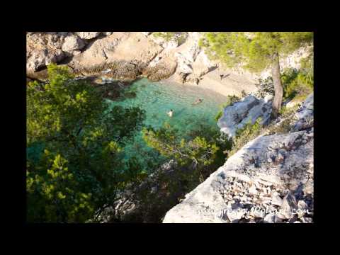 download lagu mp3 mp4 Traverse Des Calanques, download lagu Traverse Des Calanques gratis, unduh video klip Traverse Des Calanques