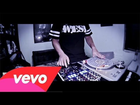 Dj King Klang - Mi Familia