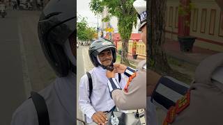 Download lagu Sorry, it wasn't intentional BTW, thank you sir #trendingreels #funny #comedy #laughing #foryourp... mp3