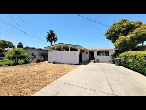 Home For Rent in East Palo Alto - 459 Larkspur Drive