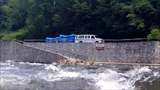 preview picture of video 'Kayaking Nantahala River - Power Plant to Wesser'