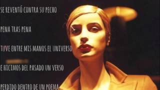... De Carton Piedra Lyrics English Translation
