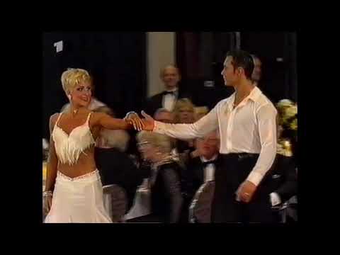 2000 ARD Masters Gala - Slavik Kryklyvyy amd Joanna Leunis Honor Dance