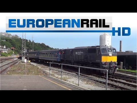 Irish Rail 071 loco 073 + craven set arrives at Cork