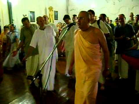 Srila Prabhavishnu Swami in Samara, Russia, day 1(29.08.2010), part 1