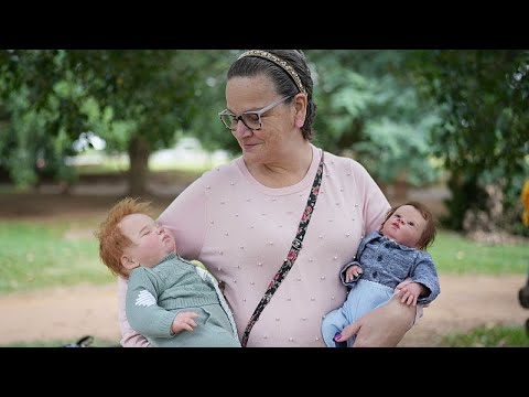 Lebensechte Puppen in Brasilien lösen viralen Trend und Debatte aus