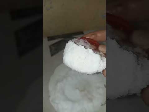 Bro is eating salt with tomato 💀 #funnyvideo #memes