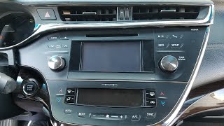 How to Remove Radio / Touch Sreen from Toyota Avalon  2013 for Repair.