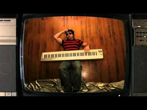 Dan D-Noy -Turn It Around (Official Video).