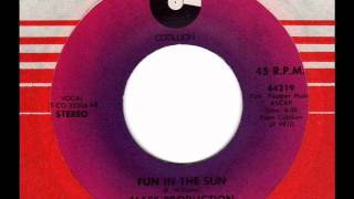 MASS PRODUCTION Fun in the sun