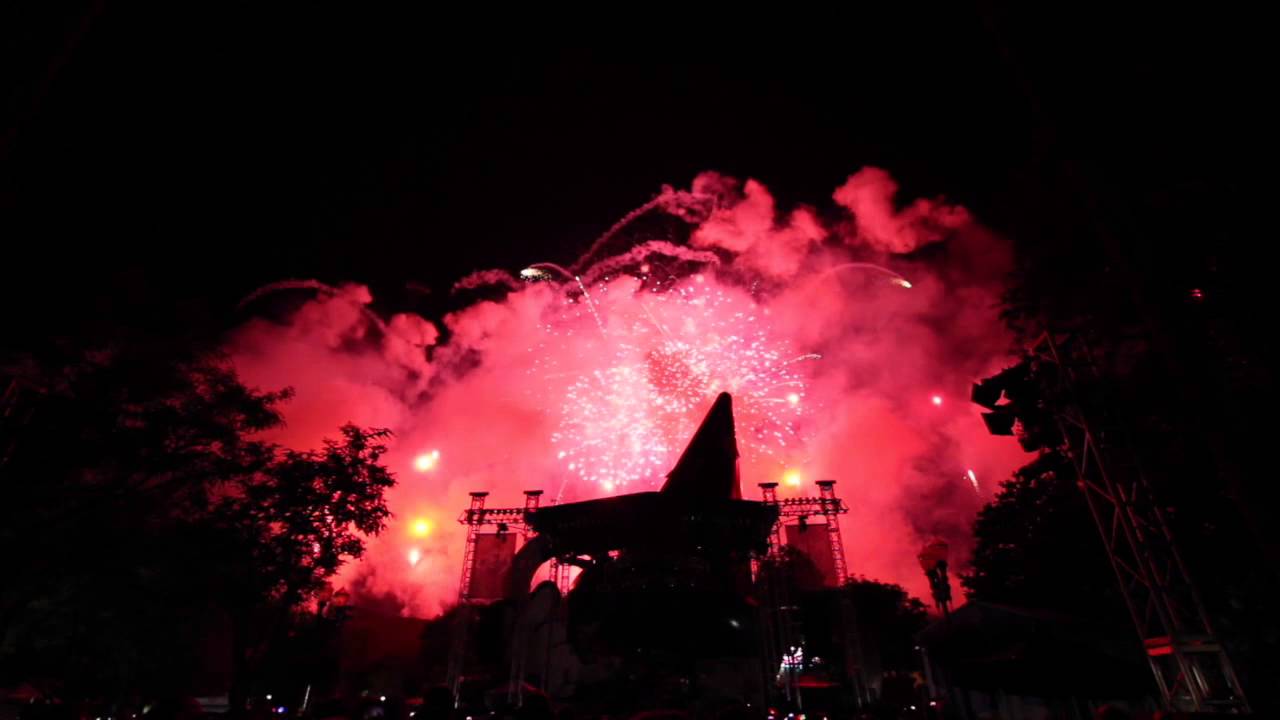 Disney's Hollywood Studios 25th Anniversary Fireworks 