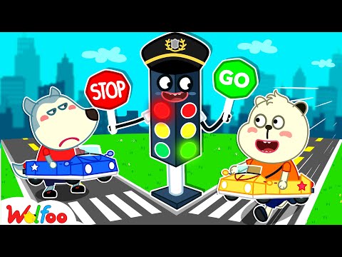 Green Light Go! Red Light Stop! Wolfoo and Bearee Learn Traffic Safety | Wolfoo Family Kids Cartoon