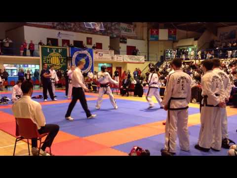ITF Taekwon-do Sparring: IUTF Celtic Cup 2012 - Men's Final, IRELAND vs ENGLAND (Fight 2)