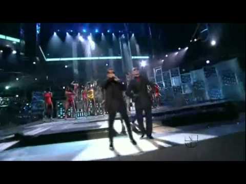 Pitbull ft Marc Anthony   Rain Over Me Latin Grammys 2011