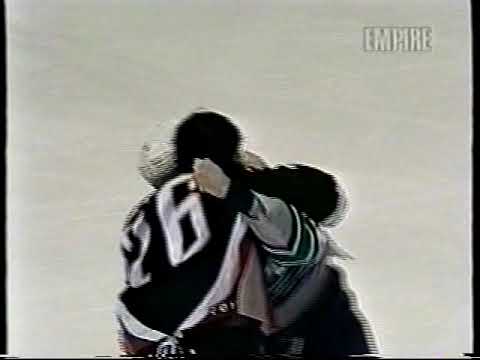 Keith Primeau Vs Wayne Primeau 04.07.97