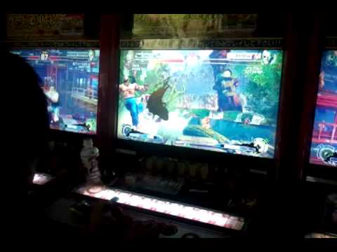Sasaki (Cody) vs Knuckle (Sagat)