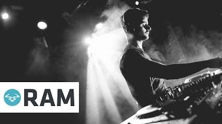 Blinkie - Don&#39;t Give Up (On Love) (Frankee Remix)