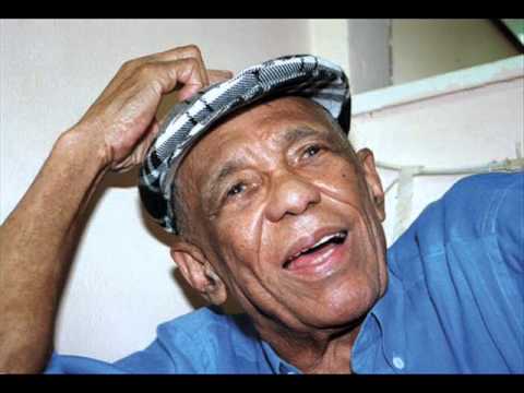 Bezerra Da Silva - A Macaca Vai Cantar