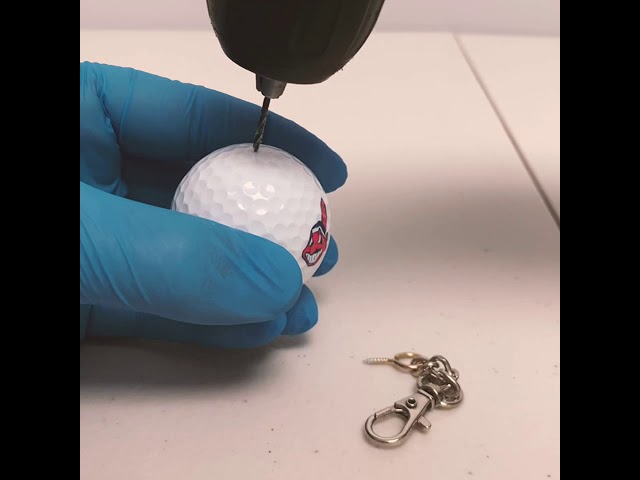 Vídeo relacionado con AUTOZOCO Llavero pelota y palo metálico, temático de golfista, miniatura de palo y pelota, metálico, deportivo