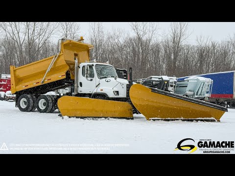 FREIGHTLINER 114SD 2013
