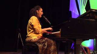 Anna Beatriz Promo Video