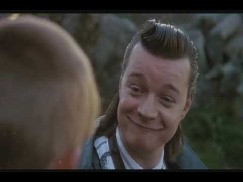 Trailer montage of the roller-disco gig with crowd pressed to the stage