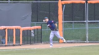Chris Burke shows off his range in the outfield | 12/20/2024