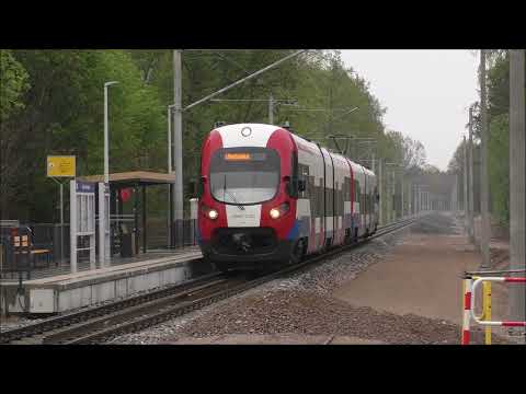 WKD jeździ już po nowym torze