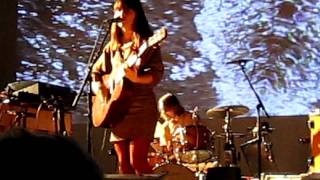 feist - undiscovered first (live atl 6 nov 2011 tabernacle)