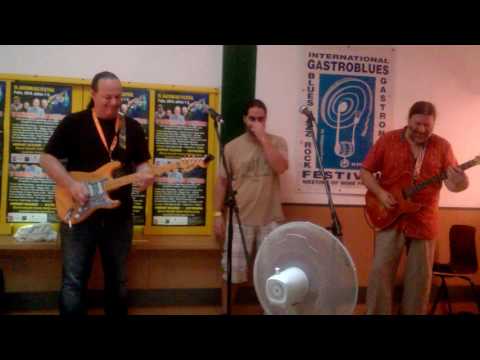 Cliff Moore 2016.Paks