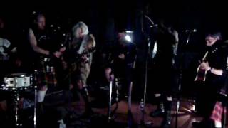 The Real McKenzies - Bitch off the money (Live acoustic)