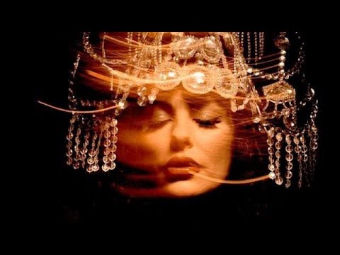 Backstage “Aromë gruaje” Anxhela Peristeri