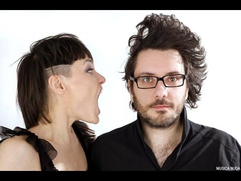 2016 07 17 MUSICA NUDA 02 LEI COLORERA'