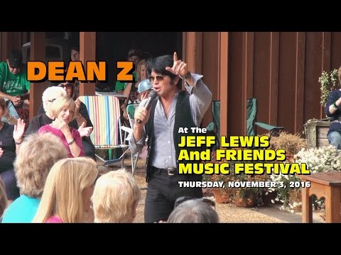 Dean Z In The Courtyard - Jeff Lewis And Friends Music Festival 2016