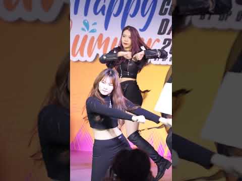 Lullaby cover Dreamcatcher (Nune/FANCAM) : MBK Happy Summer Cover Dance 2021