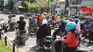 Download lagu Status WA LUCU//Story WA Sirkuit Balap Social Distancing Kebumen mp3