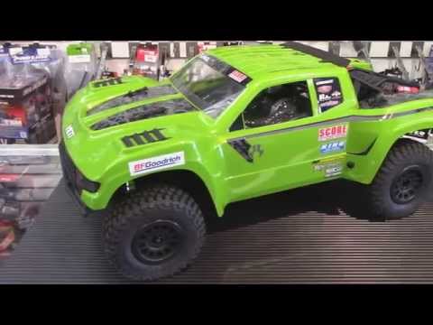 Axial Yeti SCORE 1:10 Trophy Truck  RTR, AX90050 - Unboxing